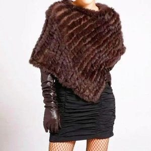 💥STUNNING💥 Knitted Rabbit Fur Poncho